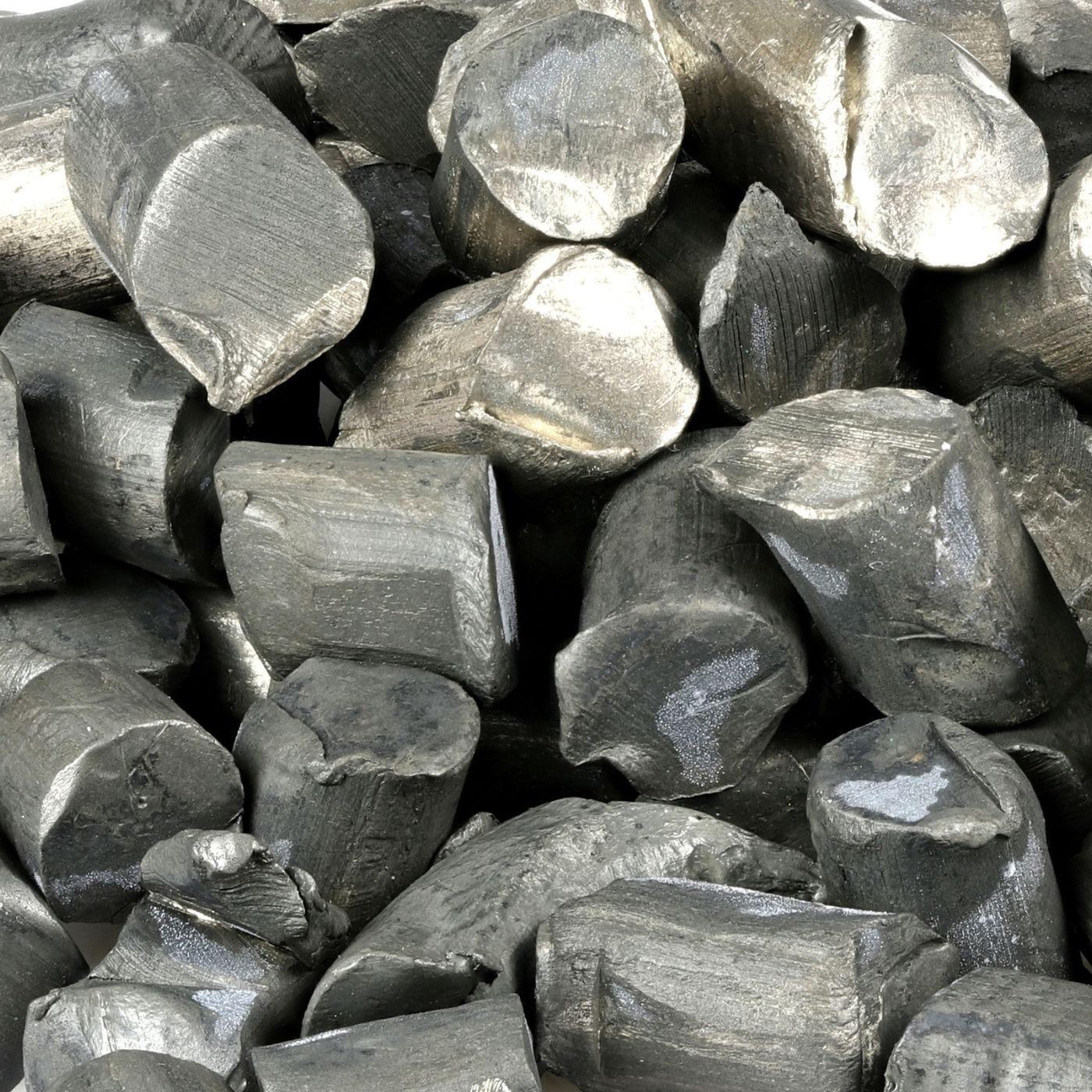 Square image battery recycling 2
