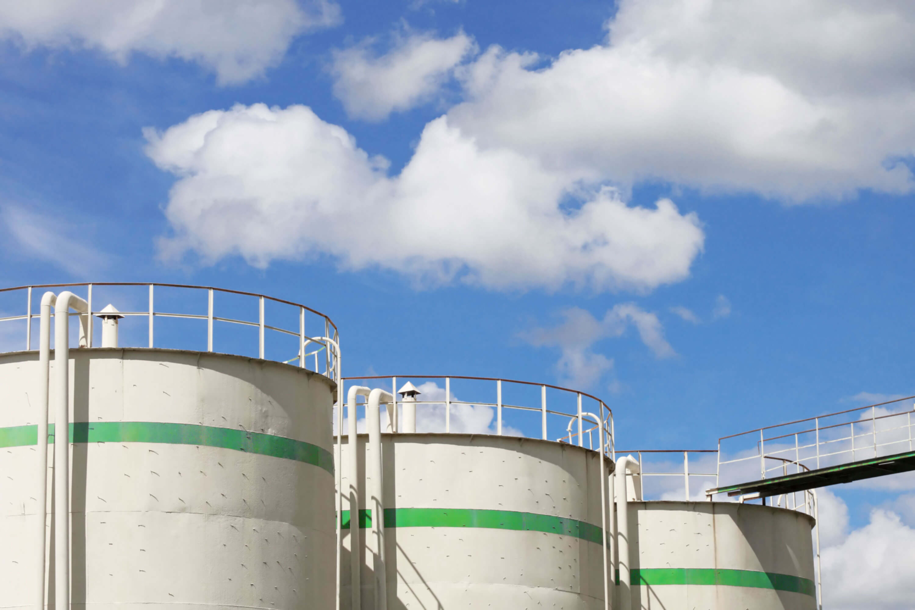 Oil tanks
