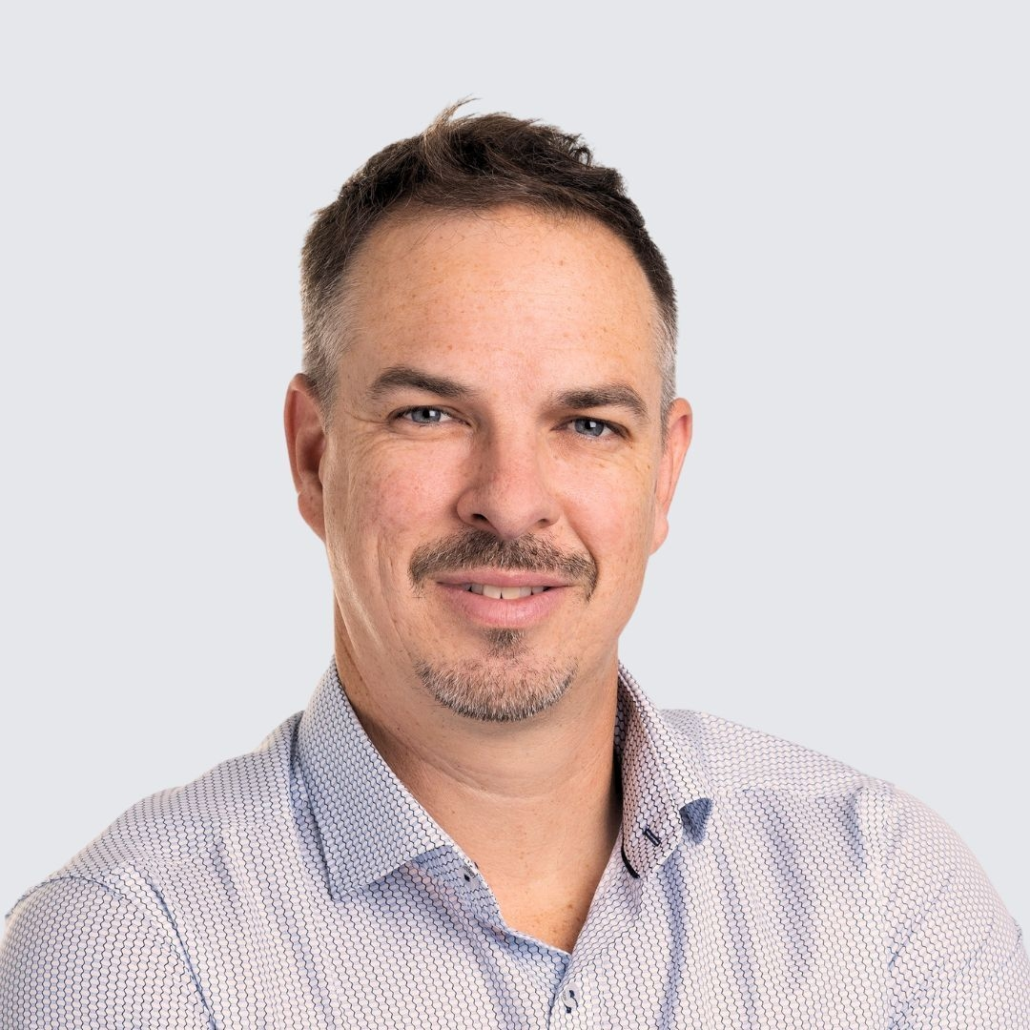 Mm employee men benoit ouellet retouch web SQ LR BBA