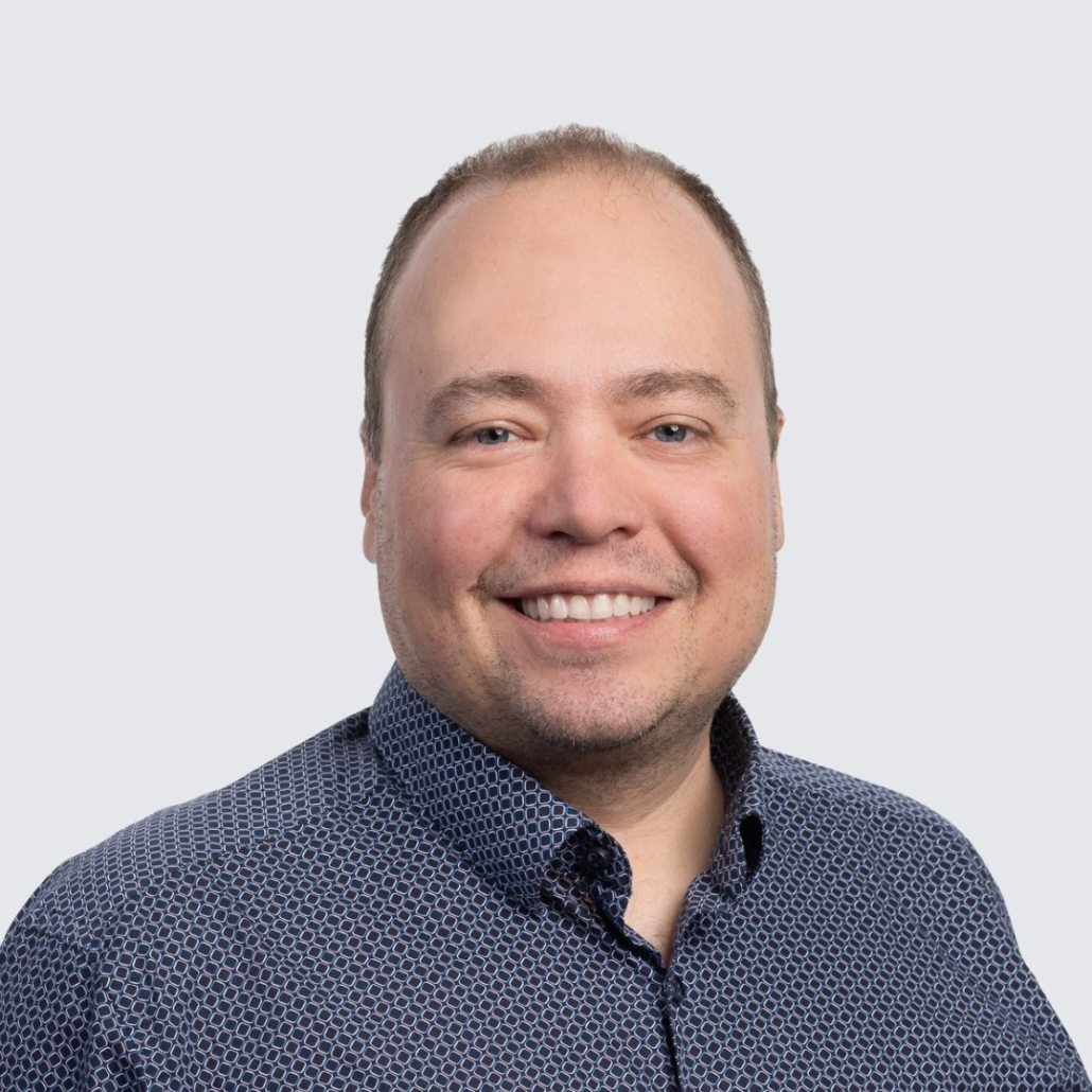 Pr employee men jean francois vallee retouch web SQ LR BBA