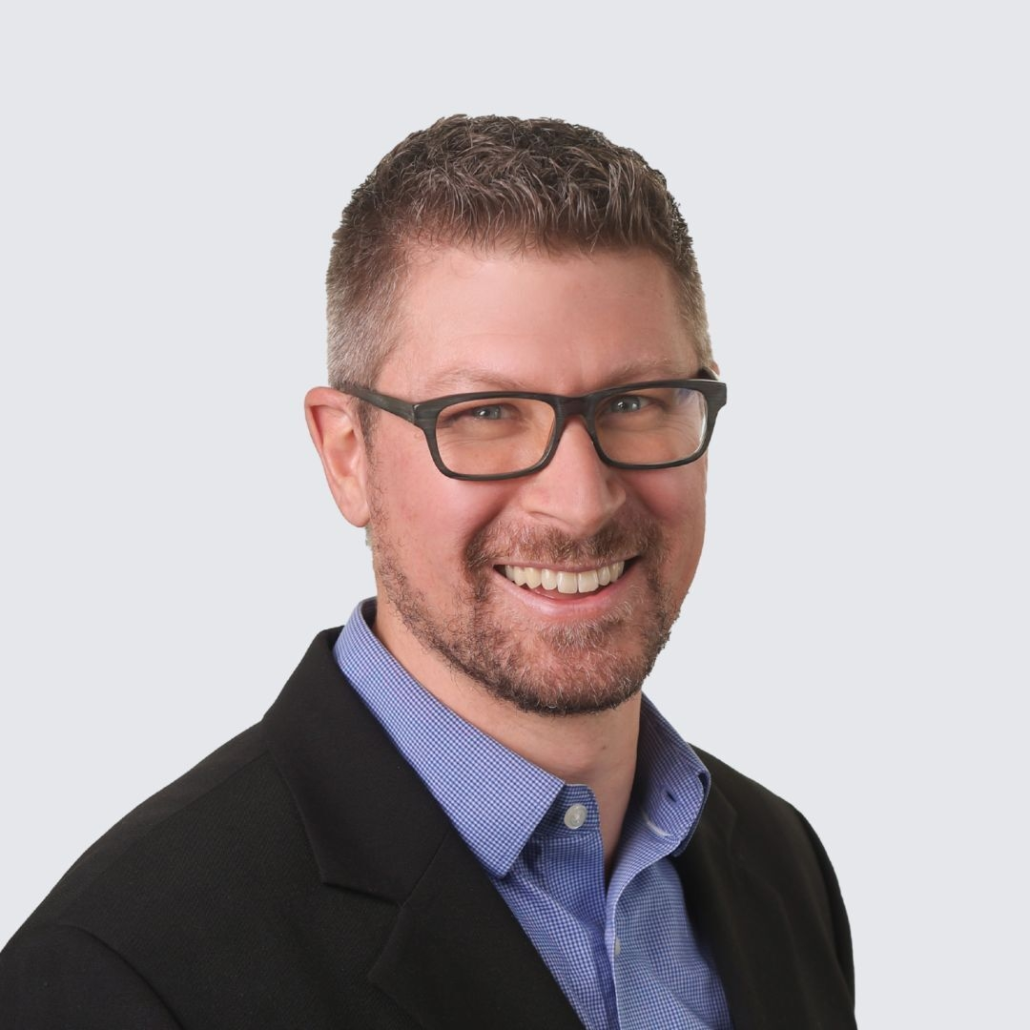 Pr employee men eric moisan retouch web SQ LR BBA