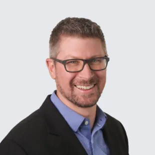 Pr employee men eric moisan retouch web SQ LR BBA