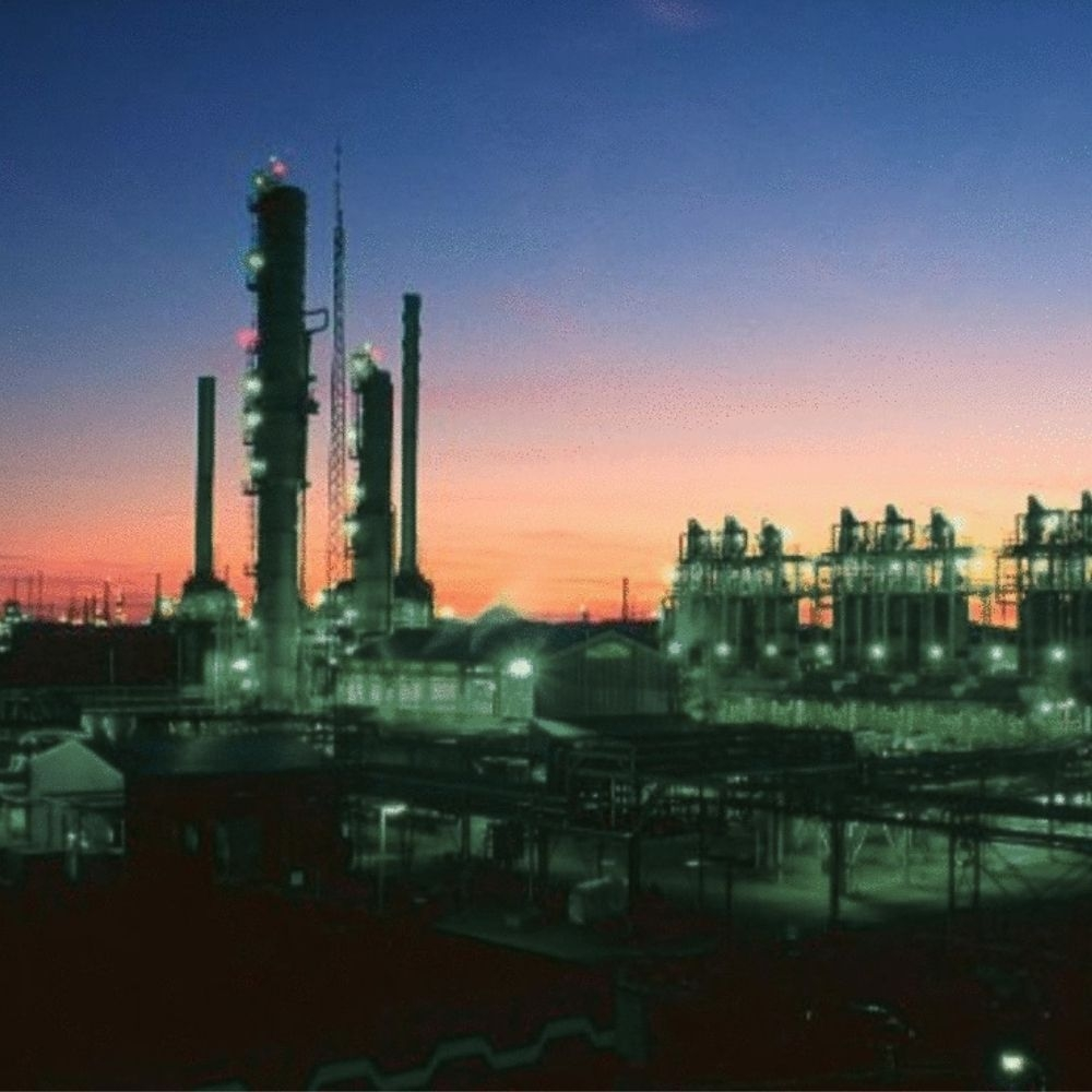 Ec project chimie parachem modernization of a petrochemical plant web SQ LR BBA